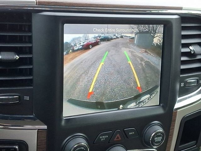 2017 RAM 1500 Laramie Crew Cab 4x4 5'7" Box