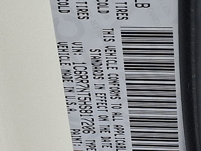 2017 RAM 1500 Laramie Crew Cab 4x4 5'7" Box