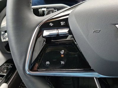 2025 Cadillac LYRIQ Luxury 1