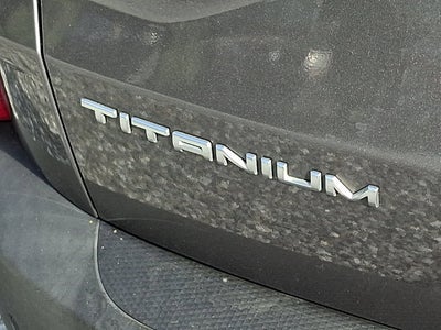 2022 Ford Escape Hybrid Titanium