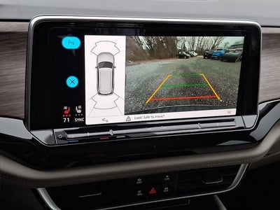 2025 Volkswagen Atlas 2.0T SEL