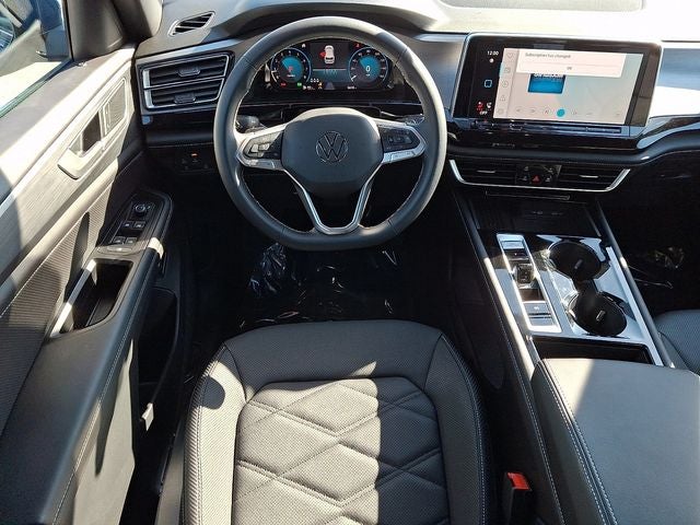 2025 Volkswagen Atlas Cross Sport 2.0T SE w/Technology
