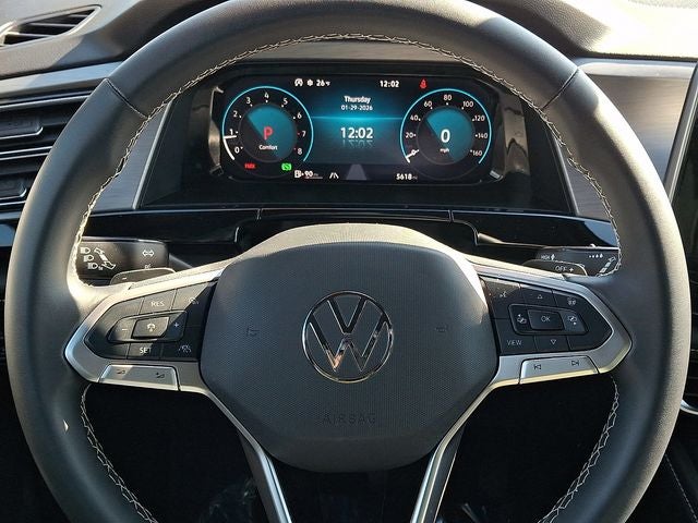 2025 Volkswagen Atlas Cross Sport 2.0T SE w/Technology