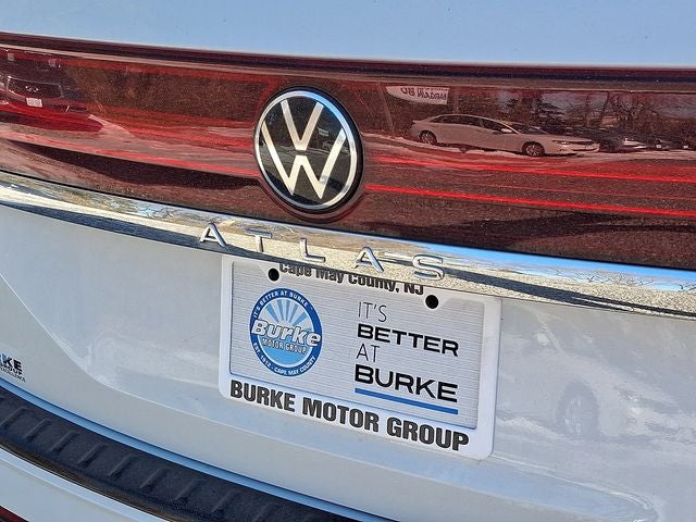 2025 Volkswagen Atlas 2.0T SE w/Technology