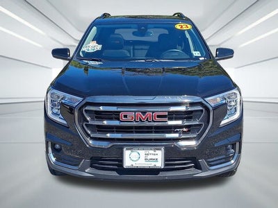 2023 GMC Terrain AT4
