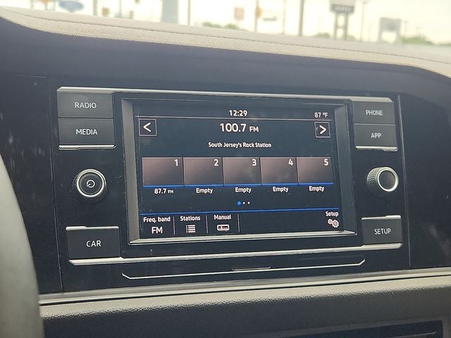 2019 Volkswagen Jetta R-Line