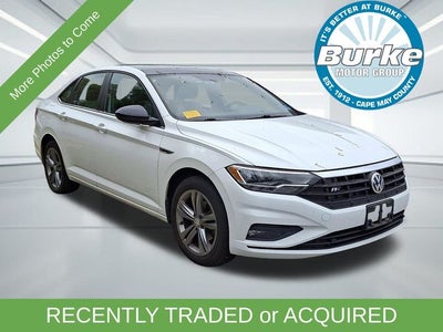 2019 Volkswagen Jetta R-Line