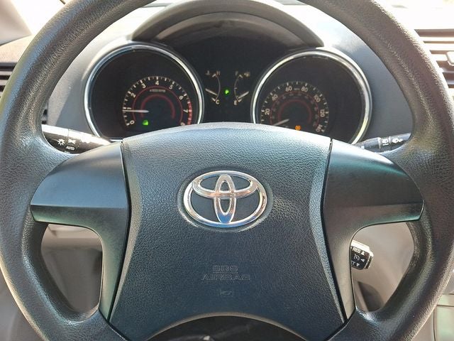 2011 Toyota Highlander Base