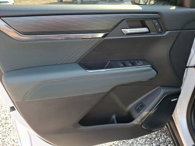 2024 GMC Acadia AT4