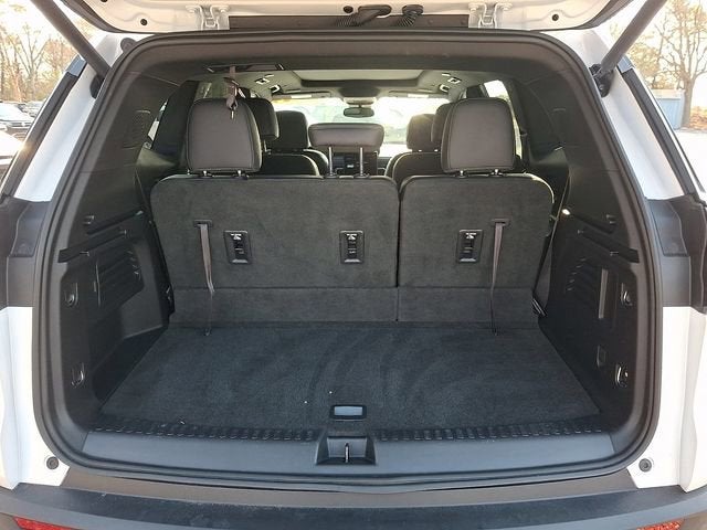 2024 GMC Acadia AT4