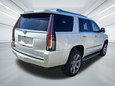 2019 Cadillac Escalade Luxury