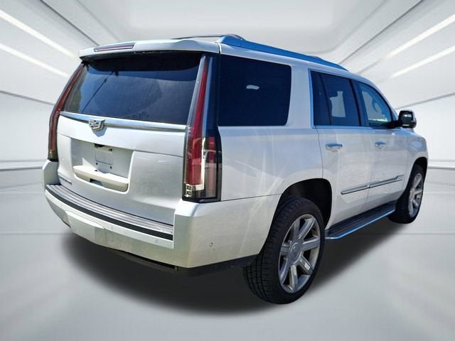2019 Cadillac Escalade Luxury