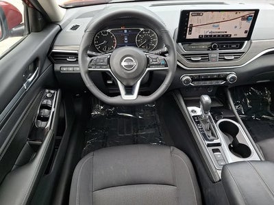 2023 Nissan Altima SV FWD