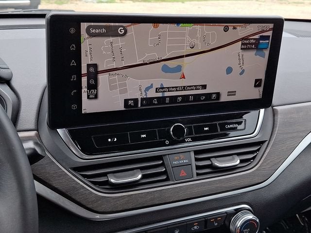 2023 Nissan Altima SV FWD