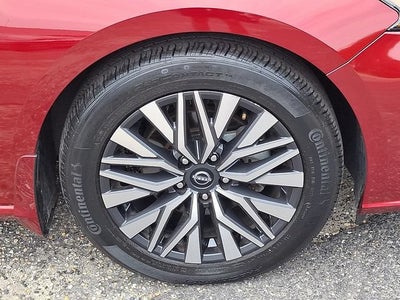 2023 Nissan Altima SV FWD