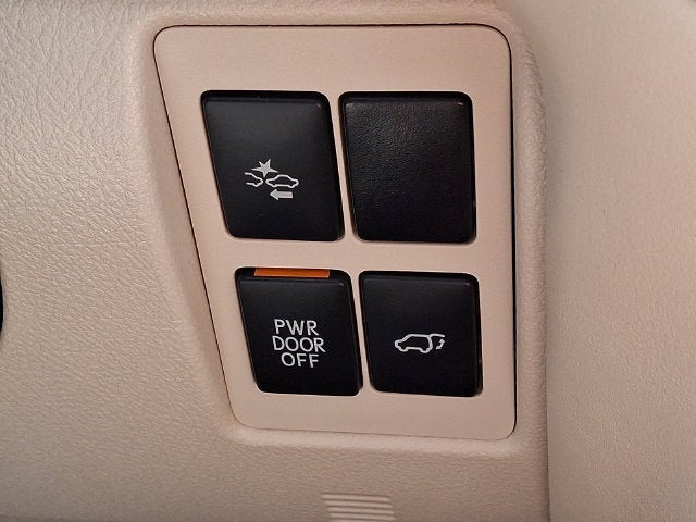 2021 Lexus LX 570 Two-Row