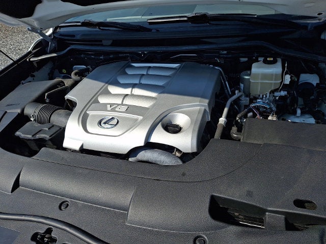 2021 Lexus LX 570 Two-Row